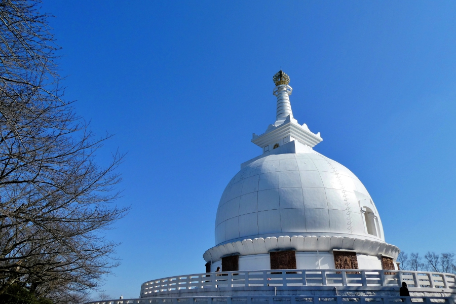 花岡山の仏舎利塔